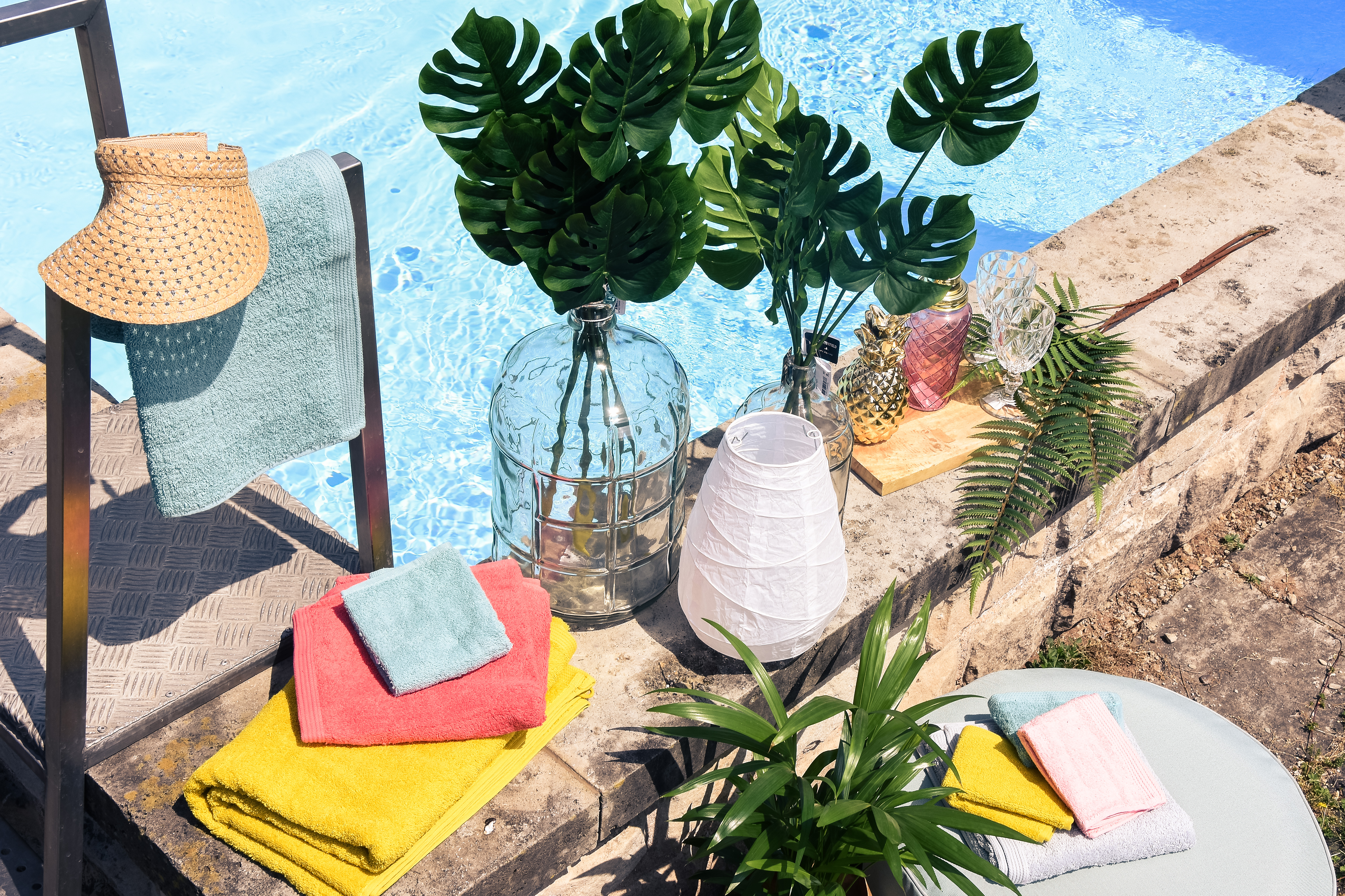 Tropical Pool