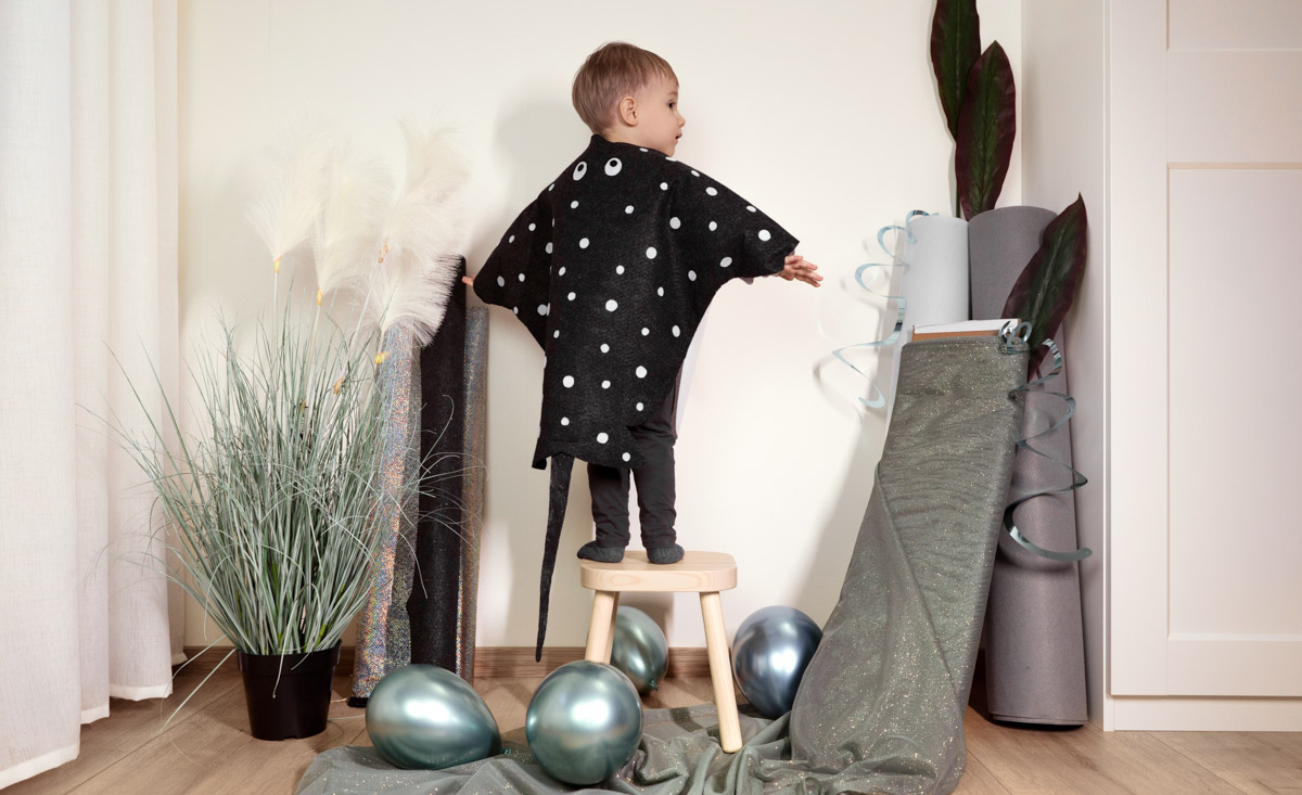 Kostüm Kinder Rochen in Grau mit weißen Punkten